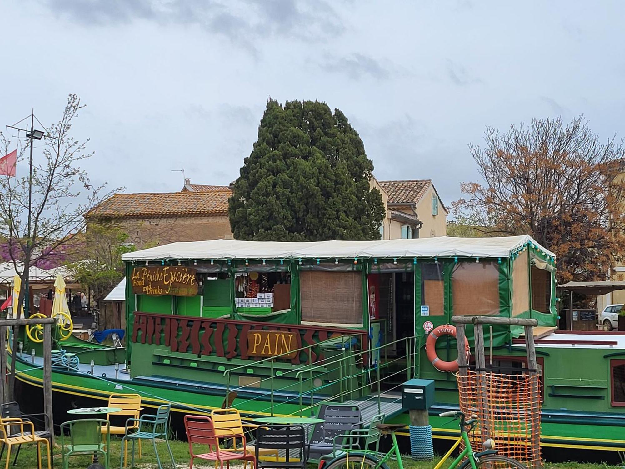Camping Le Val De Cesse Mirepeisset 外观 照片
