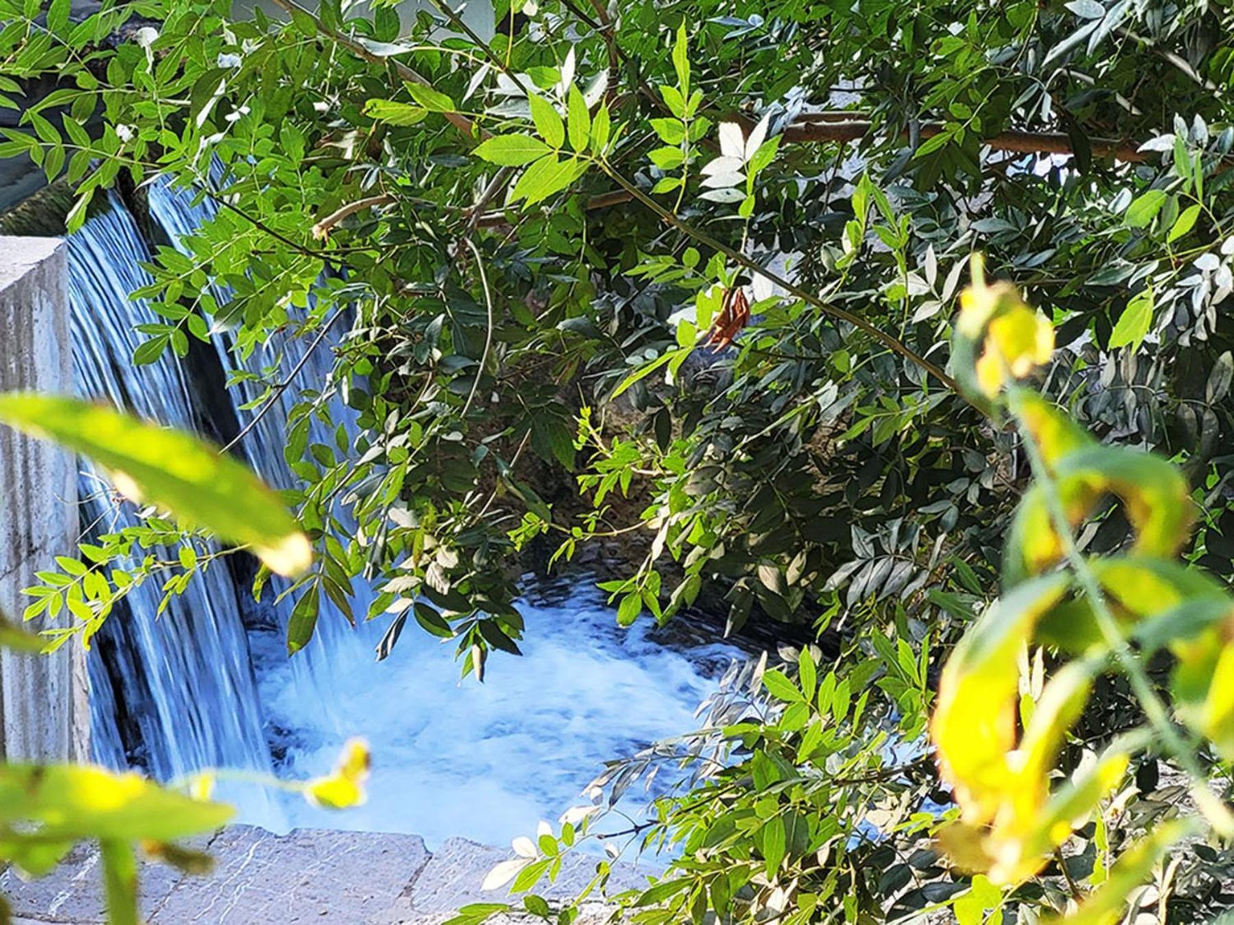 Camping Le Val De Cesse Mirepeisset 外观 照片
